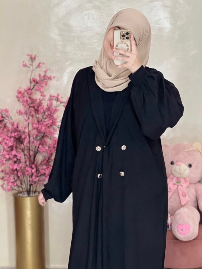 معطف نور