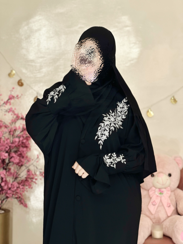 photo-output عباءة ريم